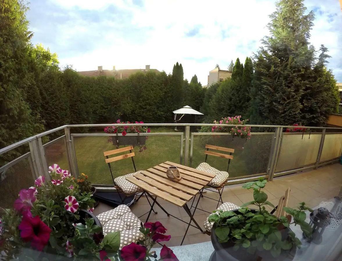 Apartman S Terasou Olomouc Bagian luar foto
